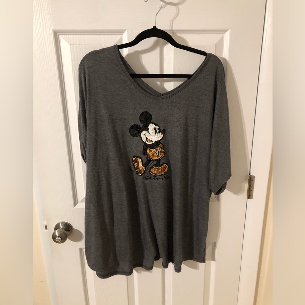 Sequined Mickey Mouse tee